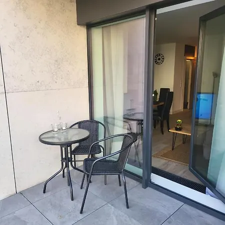 Like A Boss Executive Center Bank Polski 1929 グディニャ